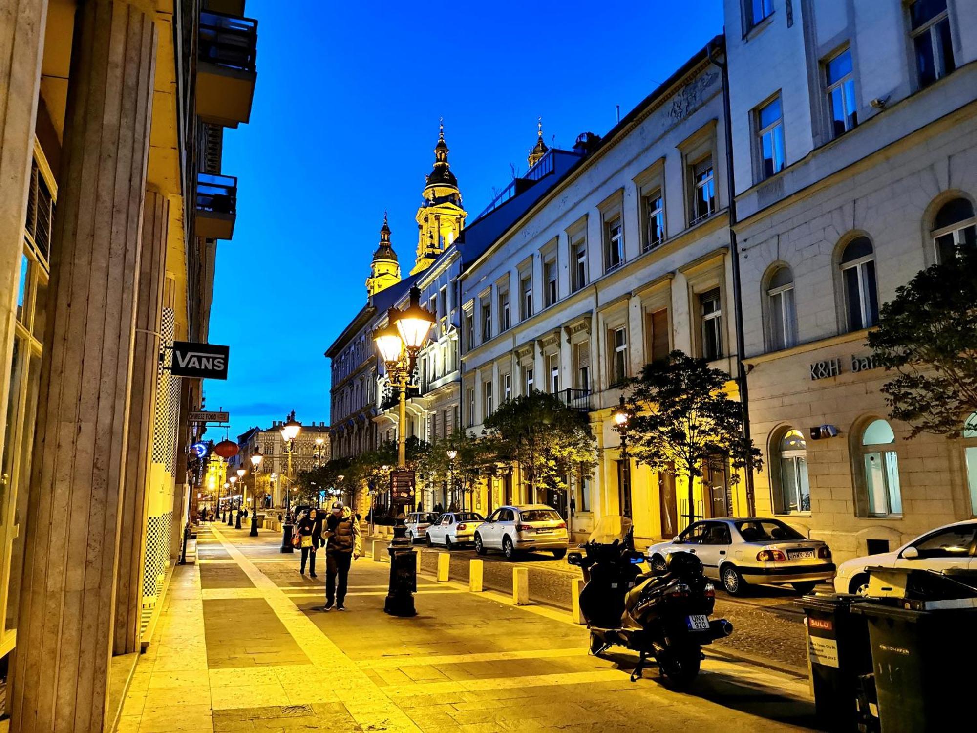 Downtown Studio Next To The Basilica Budapest Kültér fotó